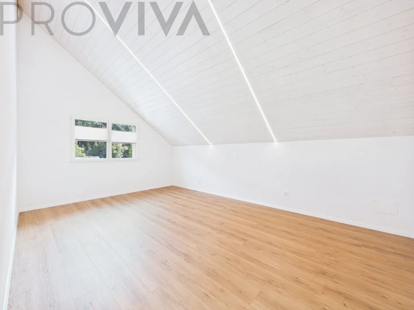 Modernes neues Haus mit grosszügigem Aussenbereich und viel Platz - Photo 10 sur 13