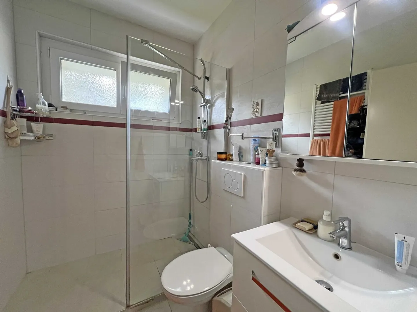 Villa individuelle avec potentiel locatif - Photo 8 sur 13