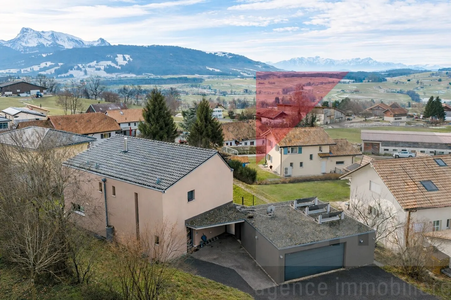 ECCEZIONALE: Casa contemporanea con 6,5 stanze e 1.017 m2 di giardino - Foto 6 di 7