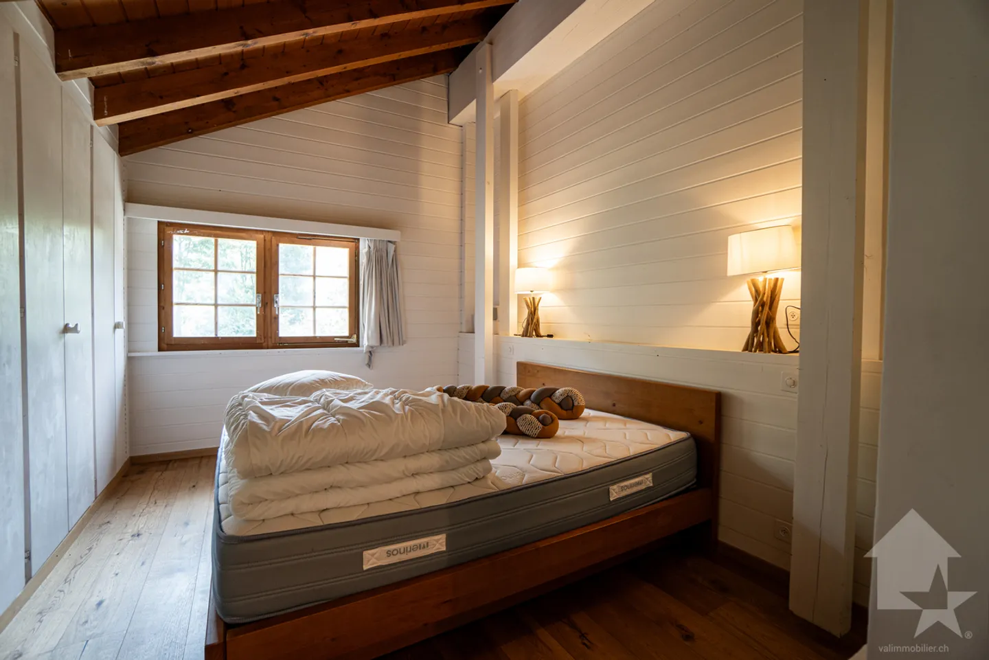 Spazioso chalet di carattere con bella veranda e magnifico giardino - Foto 9 di 13