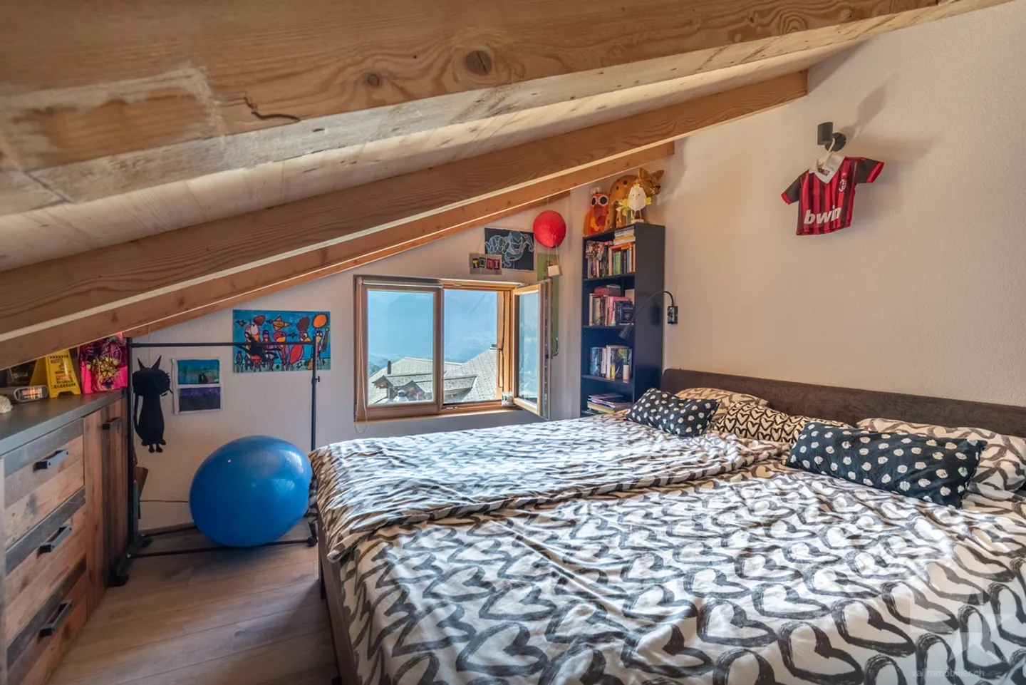Fully renovated chalet with panoramic view in Posses-sur-Bex - Photo 7 of 13