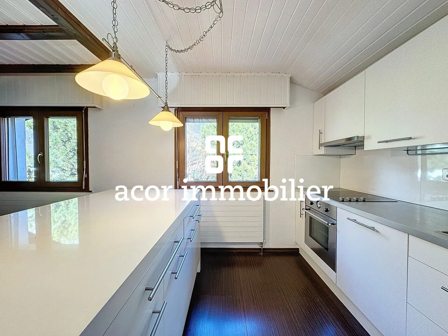 Saxon - 3½-Zimmer-Wohnung in einem Zweifamilienhaus - Foto 3 von 7