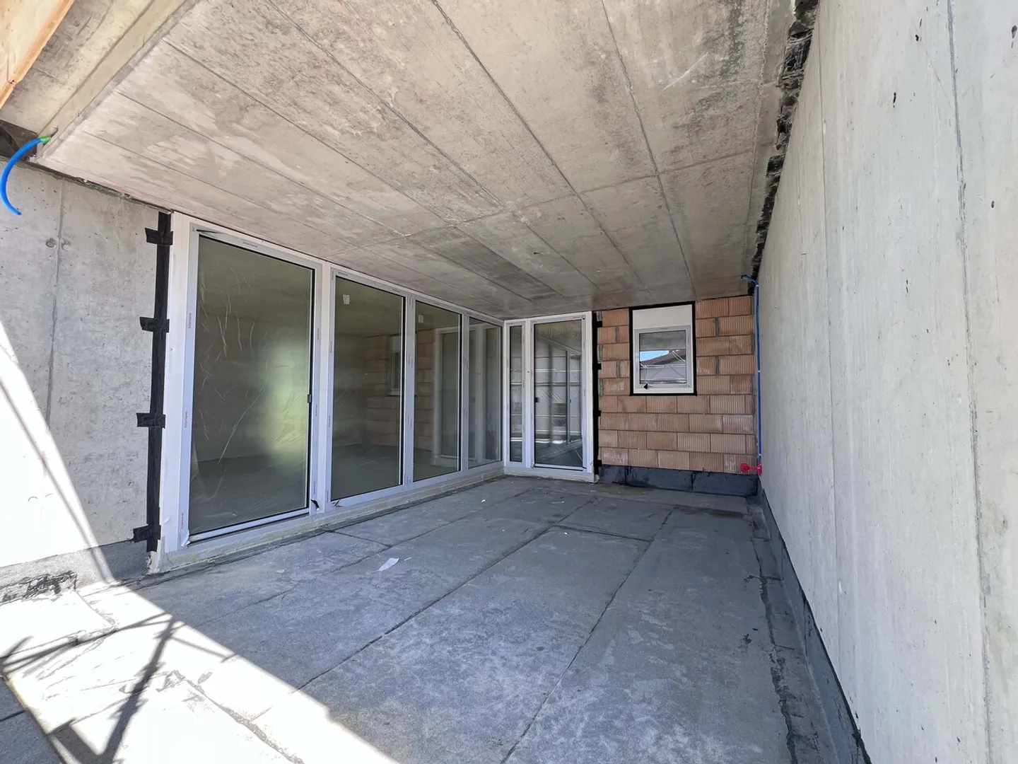 2,5-Zimmer-Wohnung ganz oben im Gebäude! - Foto 4 von 13