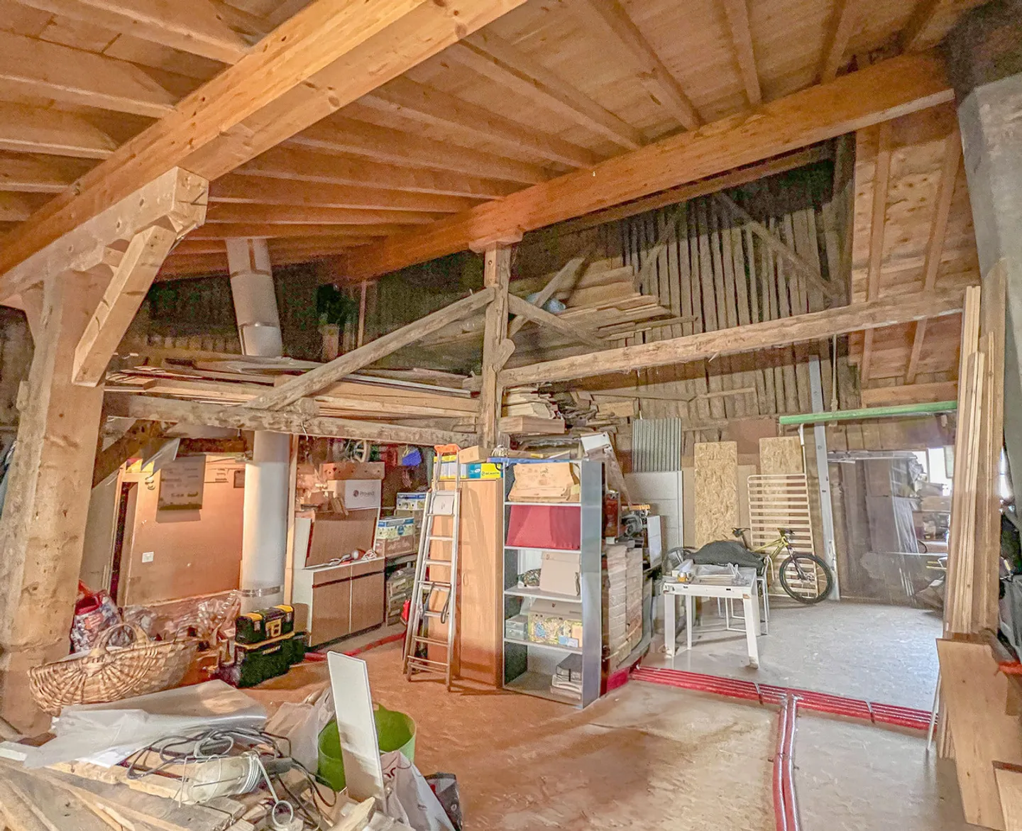 Ferme mitoyenne avec beau dégagement, jardin et terrasse - Foto 8 di 13