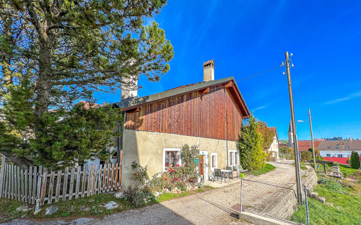 Ferme mitoyenne avec beau dégagement, jardin et terrasse - Foto 11 di 13