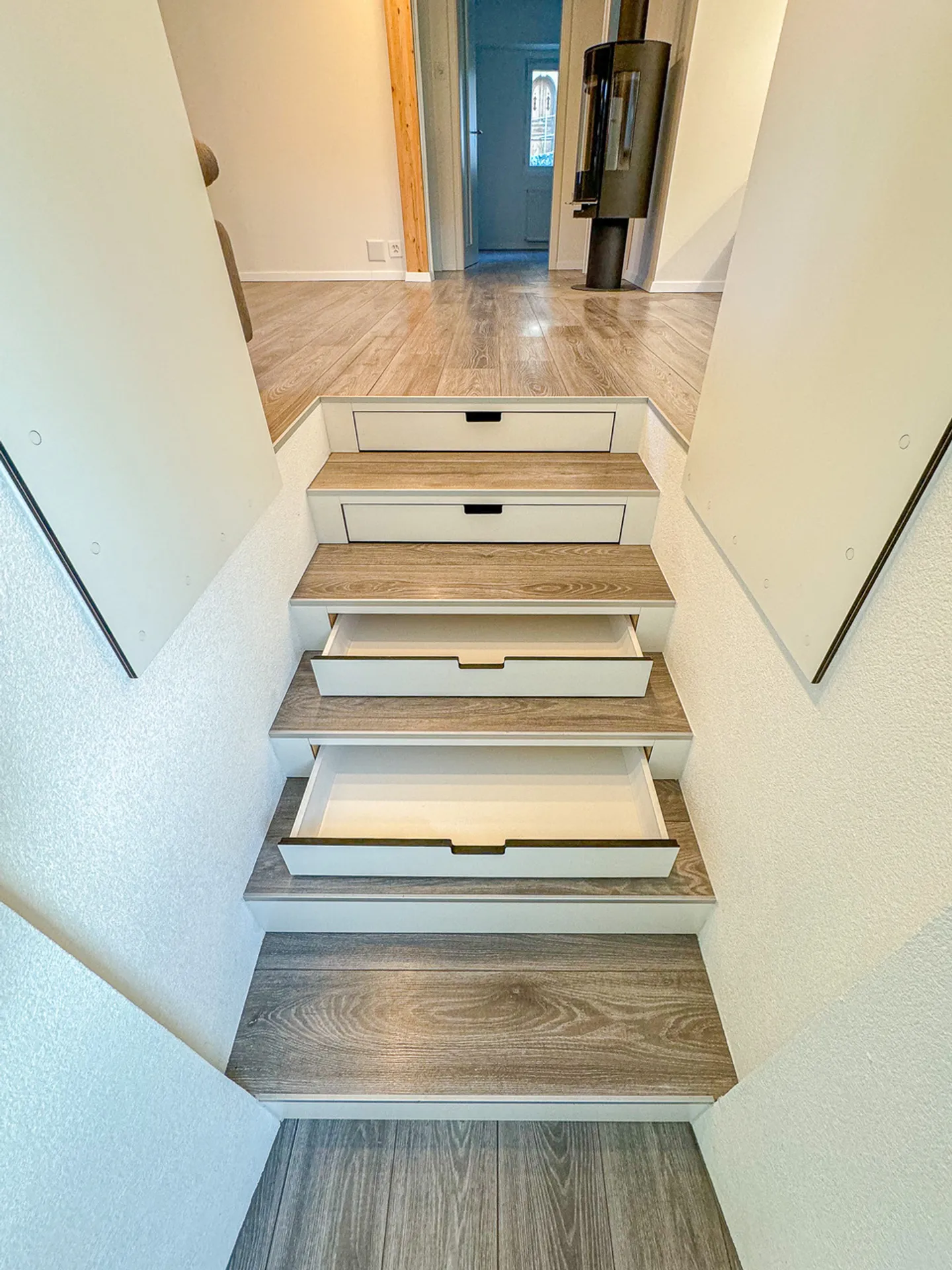 Maison comprenant un espace comm. et un appt de 3.5 pièces - Foto 9 di 13