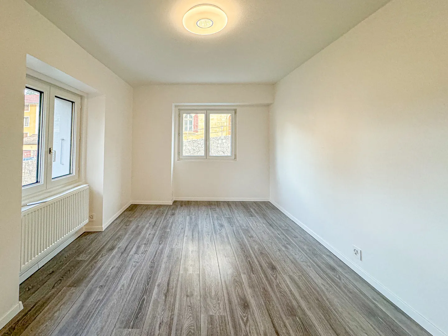 Maison comprenant un espace comm. et un appt de 3.5 pièces - Foto 6 di 13