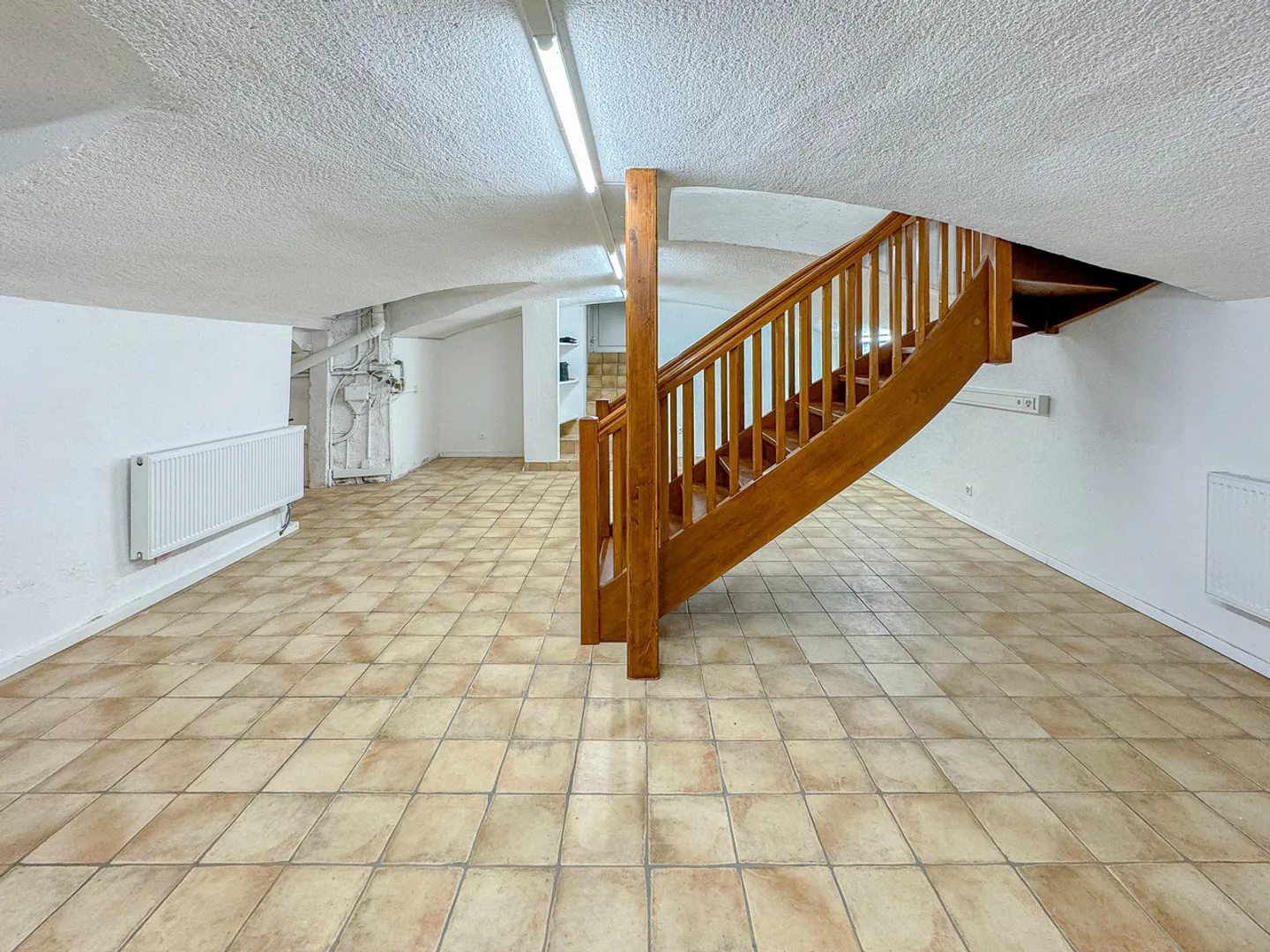 Maison comprenant un espace comm. et un appt de 3.5 pièces - Foto 13 di 13