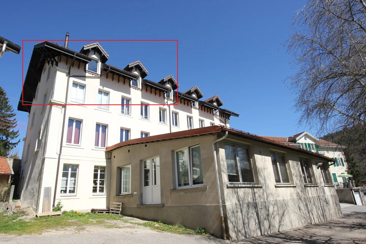 2.5-room apartment of approx. 130 m2 on the top floor - Photo 10 of 12