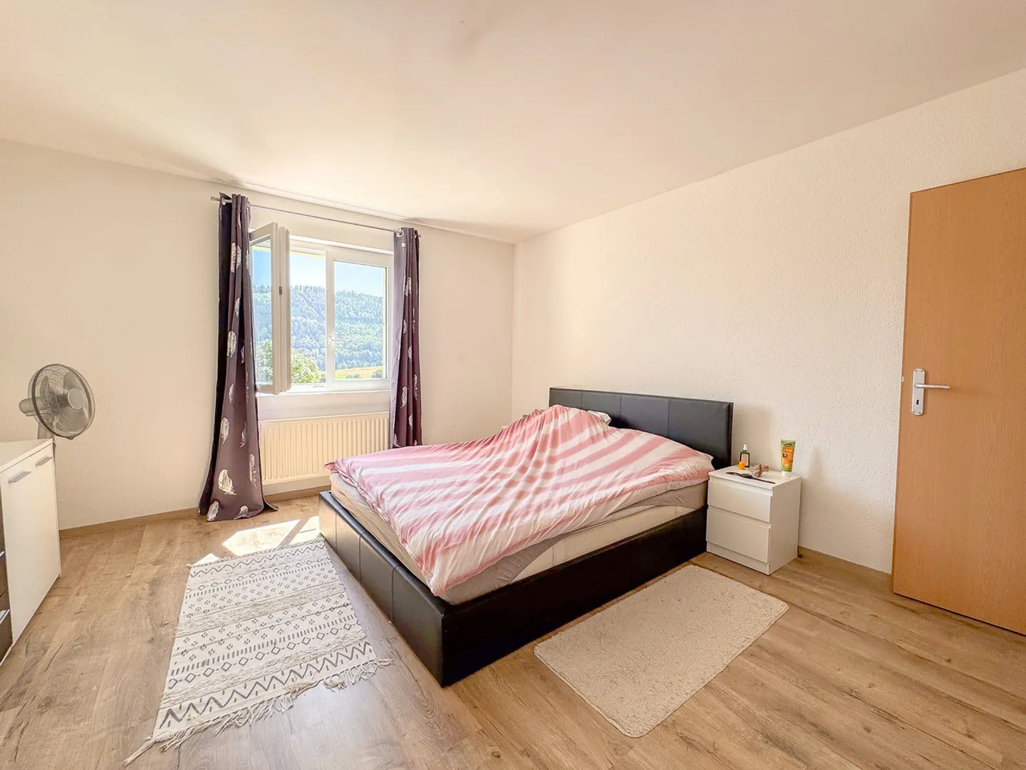 Spacieux appartement PPE de 6.5 pièces avec balcon Vue sur les Alpes - Foto 9 di 13