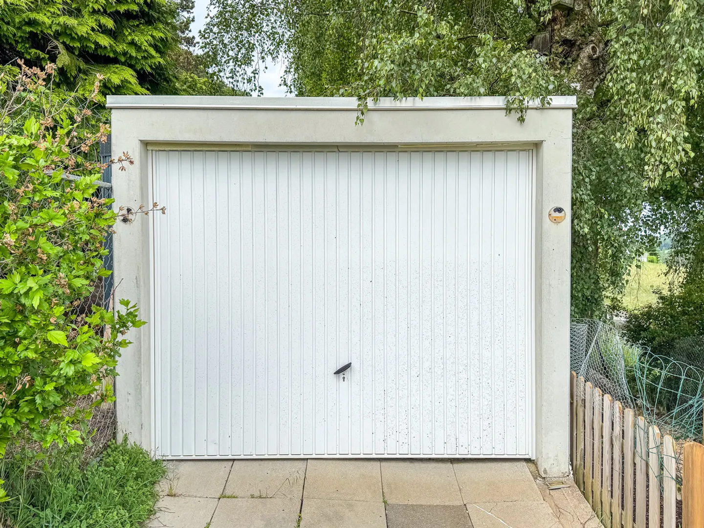 Einstöckiges Cottage in einer grünen Oase Grundstück von 1'415 m2 - Foto 12 von 13