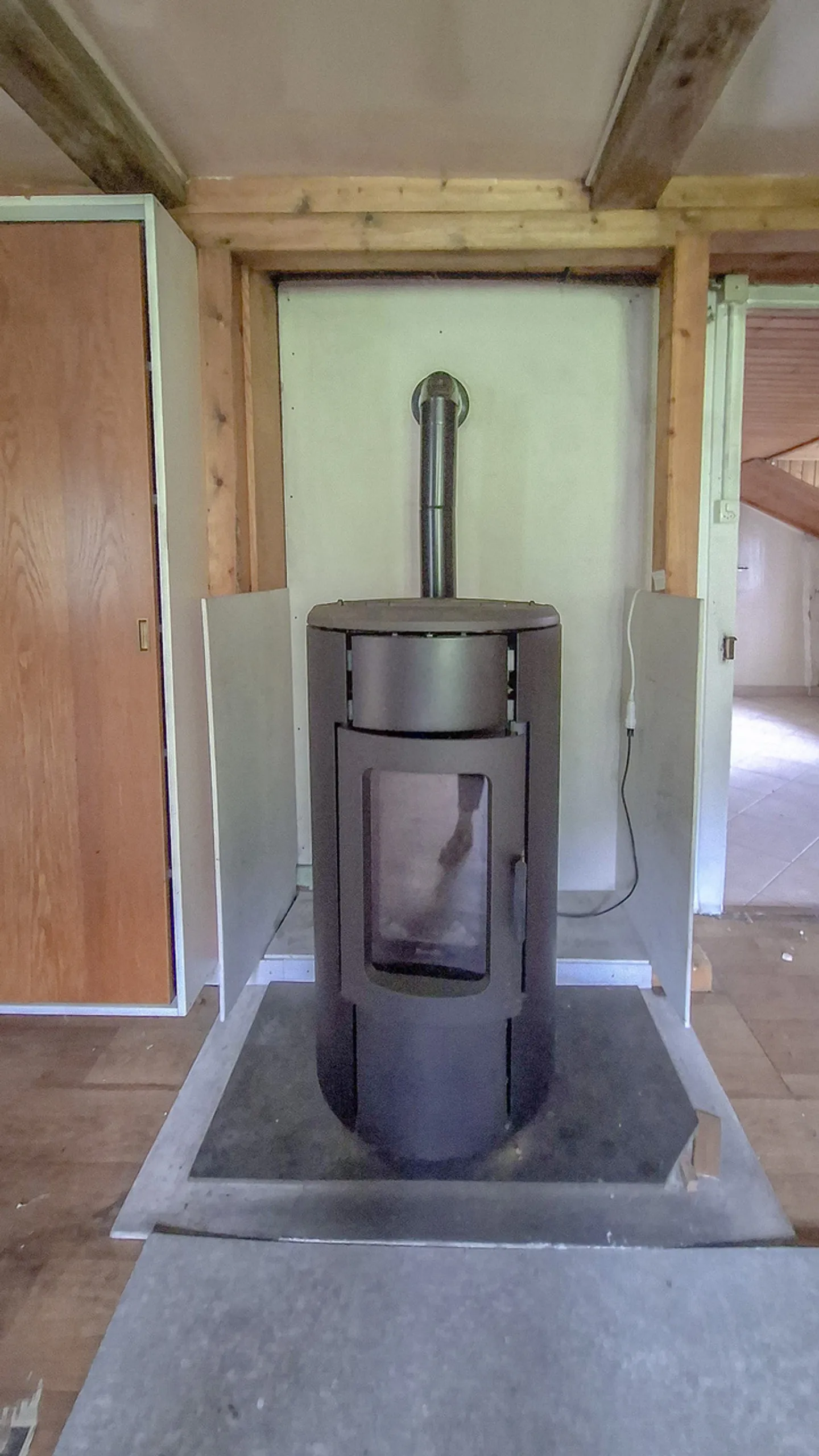 Ferme neuchâteloise à rénover avec grange et maison attenante - Photo 10 sur 13