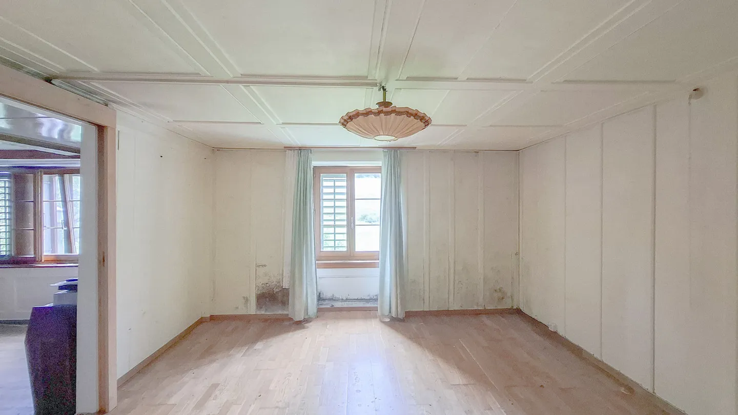 Ferme neuchâteloise à rénover avec grange et maison attenante - Photo 11 sur 13