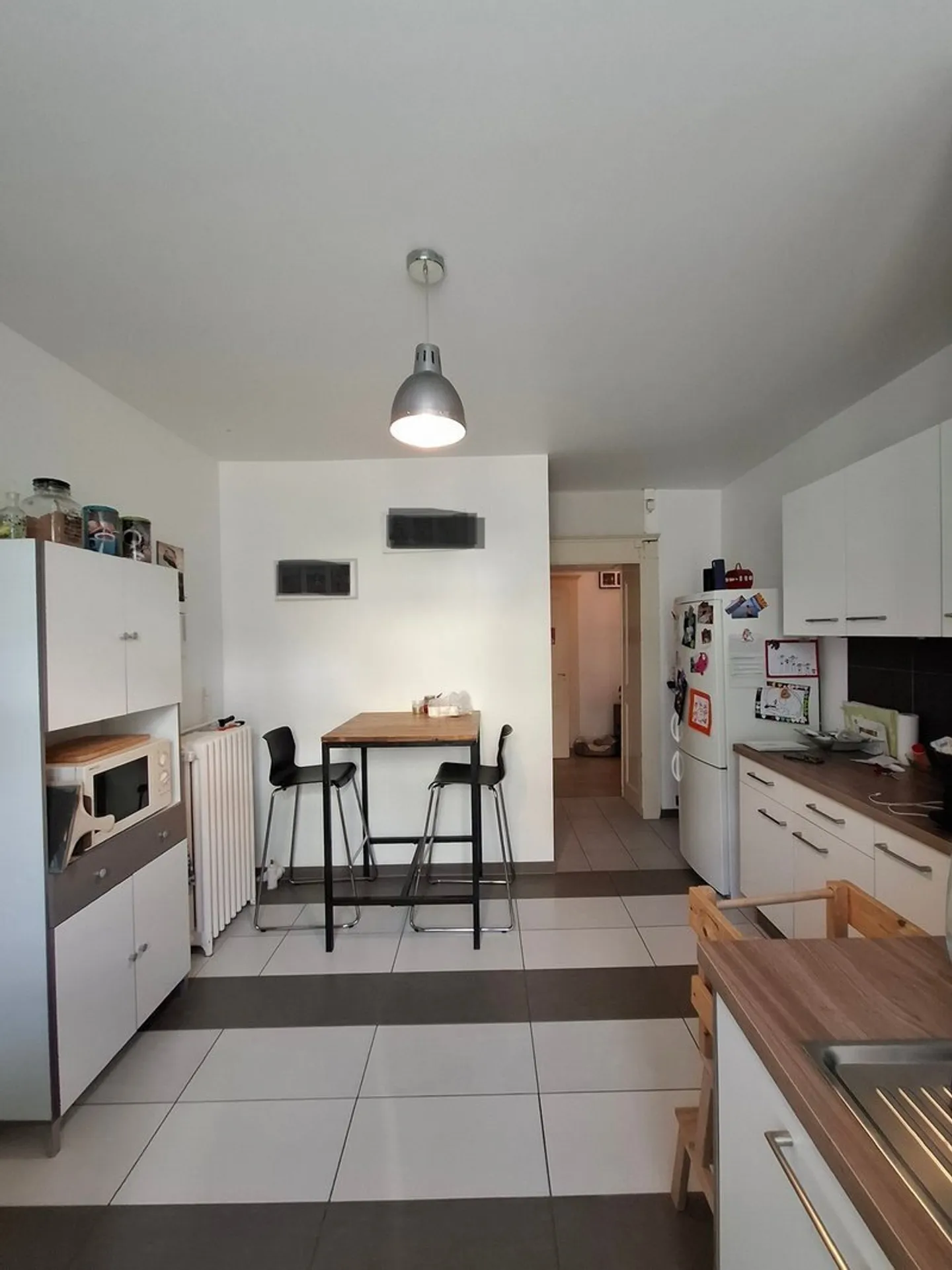 Appt de 7 pièces au 1er étage avec balcon &amp;  jardin en commun - Photo 3 sur 12