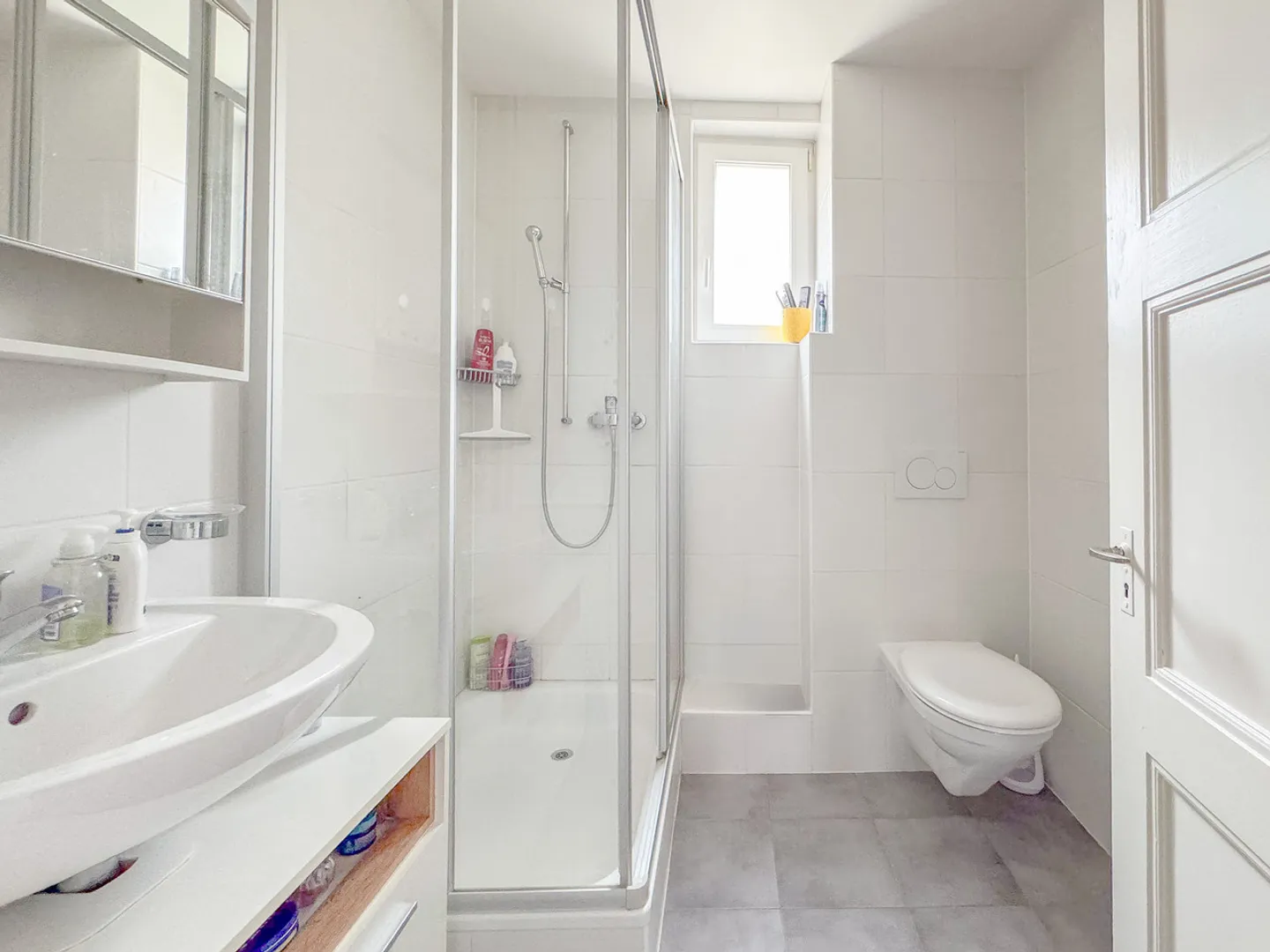 Magnifique immeuble locatif de 7 logements Beau jardin et couvert - Foto 13 von 13