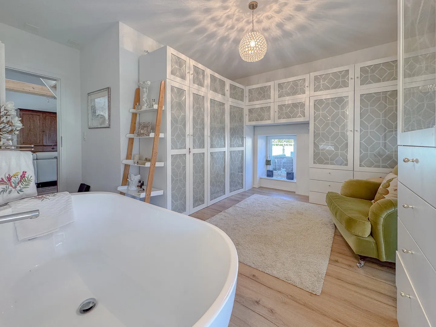 Magnifique maison mitoyenne rénovée en PPE Garage, jardin et terrasse - Foto 13 di 13