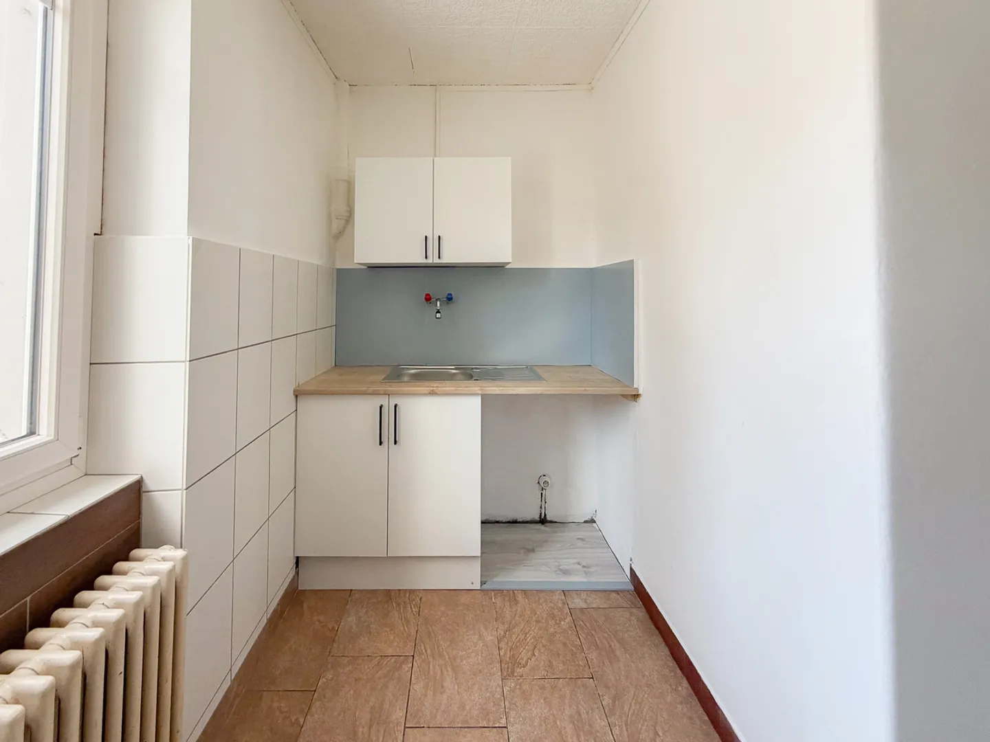 Mietshaus mit 4 Wohnungen und 1 Garage im Zentrum von Ste-Croix - Foto 7 von 13