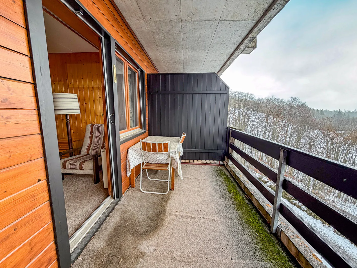 Appartamento al piano terra di 2,5 locali con balcone e vista magnifica - Foto 8 di 13