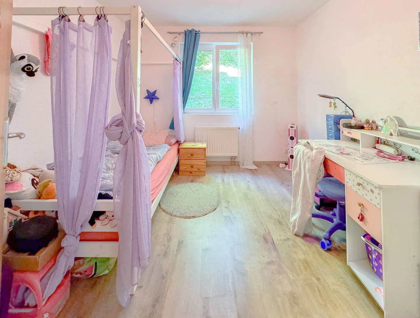 Spazioso appartamento PPE di 6,5 locali con balcone e vista sulle Alpi - Foto 11 di 13