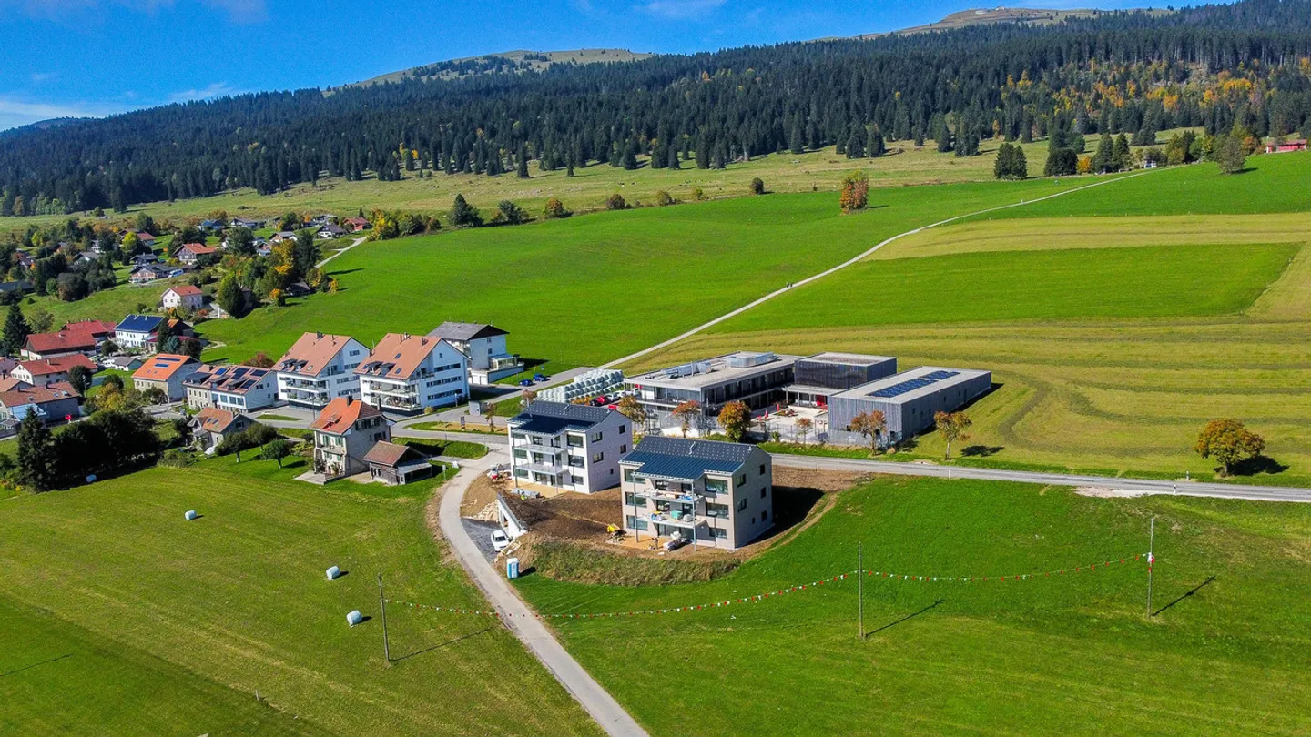 Appt neuf de 2.5 pces - Combles Splendide vue sur les Alpes et le lac - Photo 10 of 13