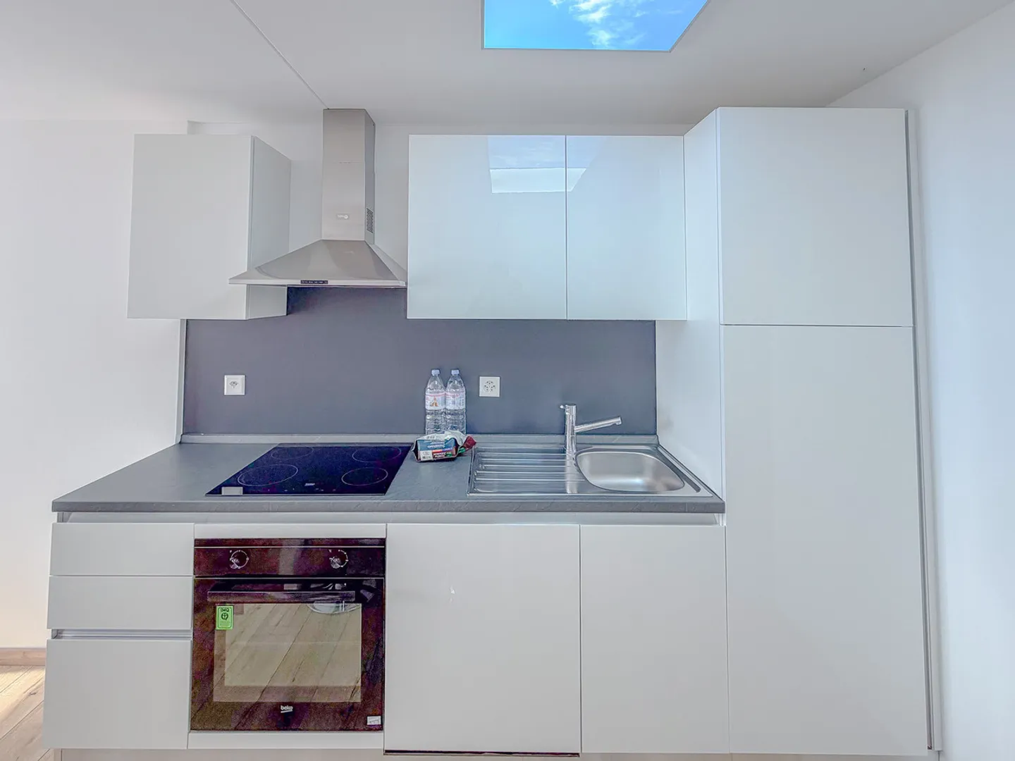 Studio PPE ristrutturato di 30 m2 con balcone esposto a sud - Foto 5 di 12