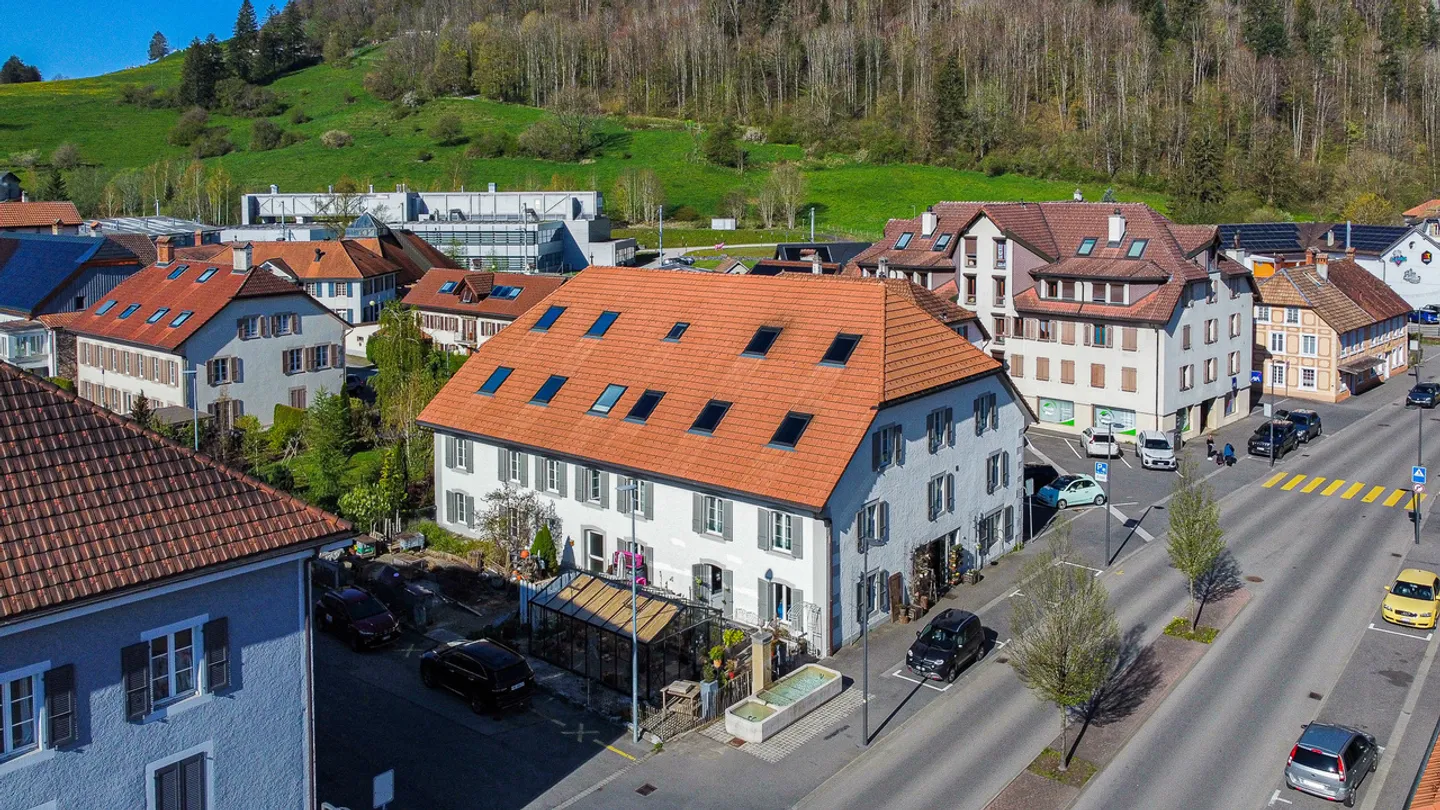 Magnifique duplex PPE de 4.5 pièces Exposé Sud-est - Foto 2 von 13