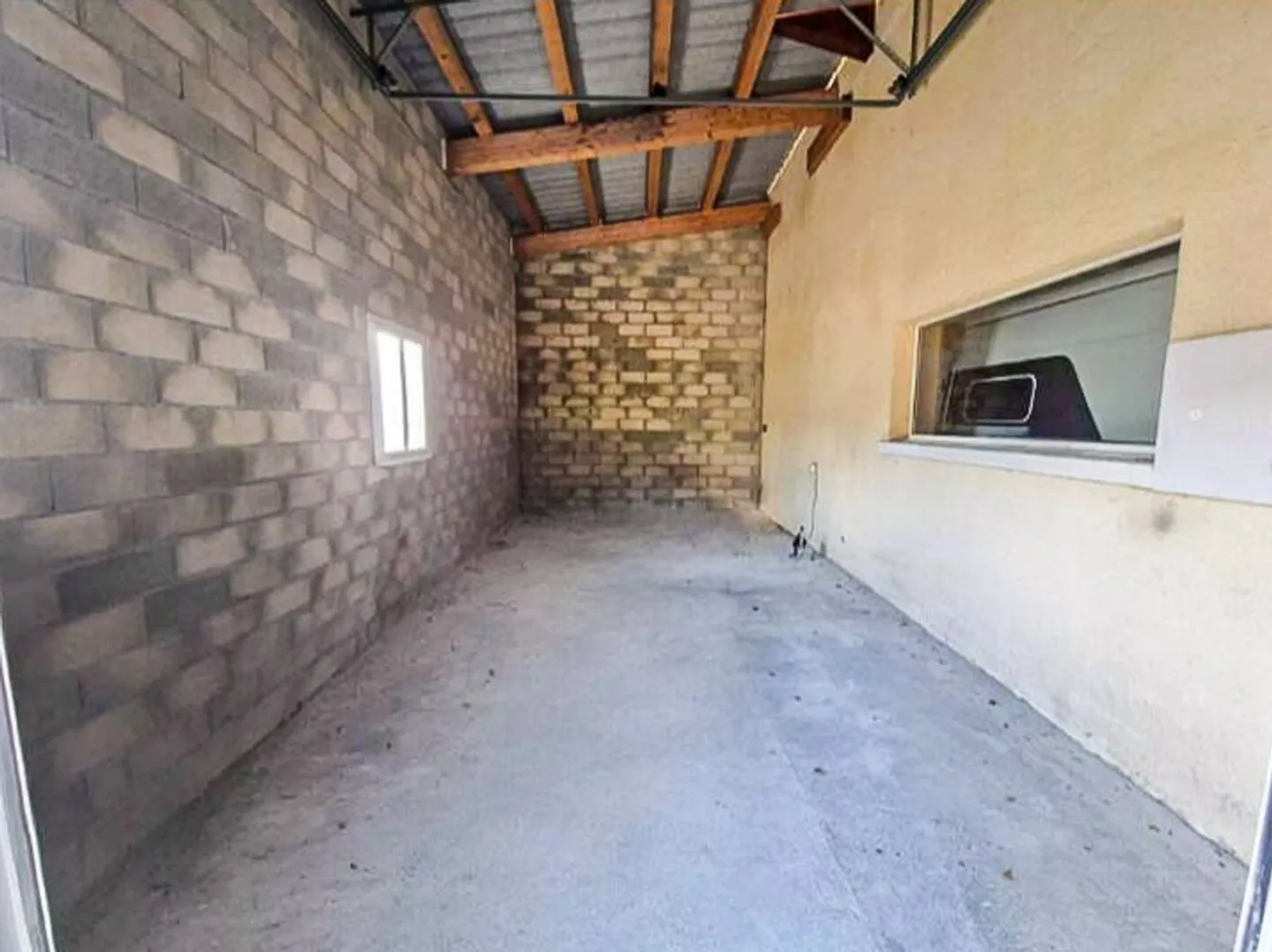 Deposit / garage of approx. 42 m² - Photo 3 of 6