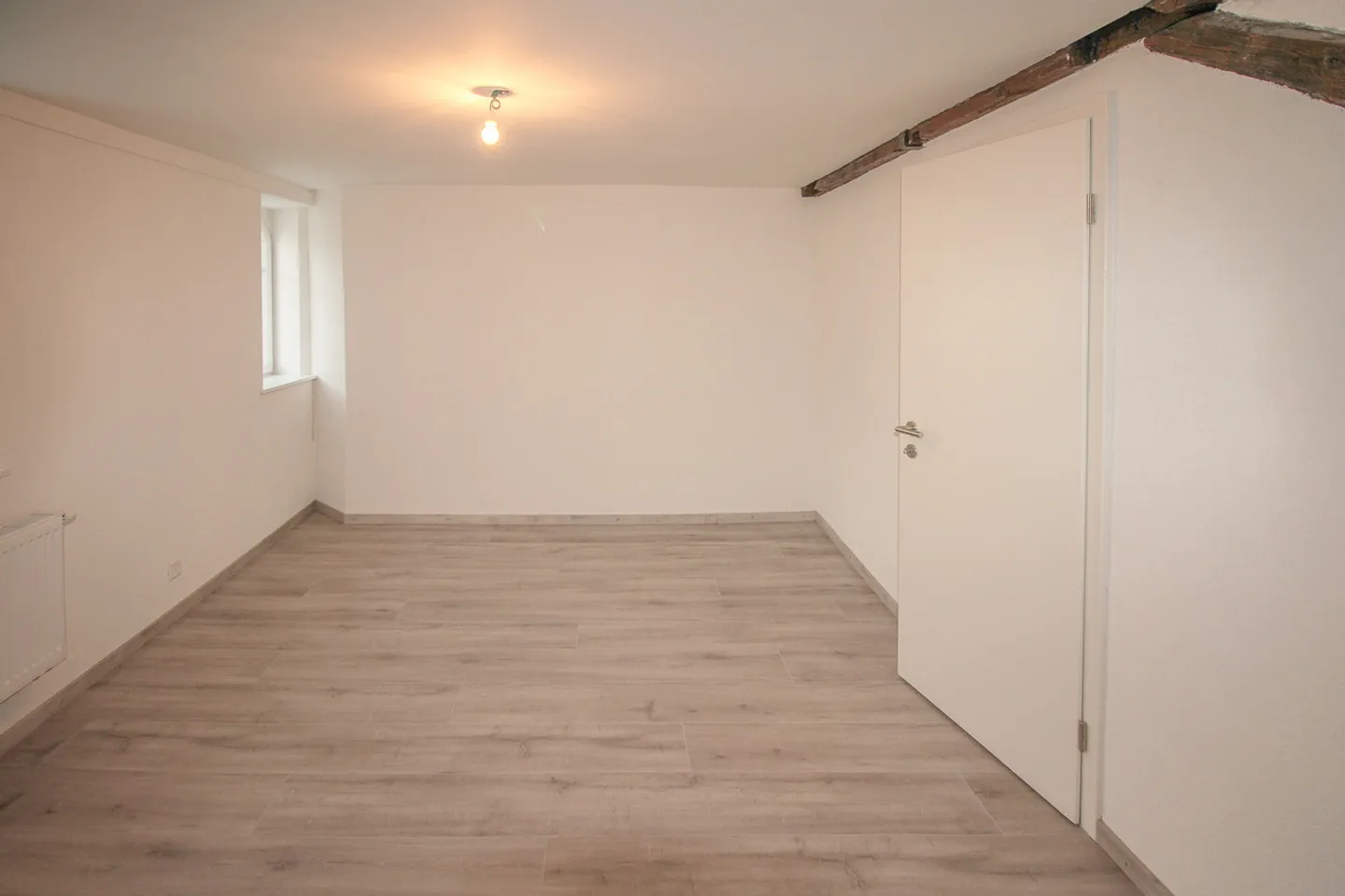 Charmant Appartement sous Combles - Photo 3 sur 11