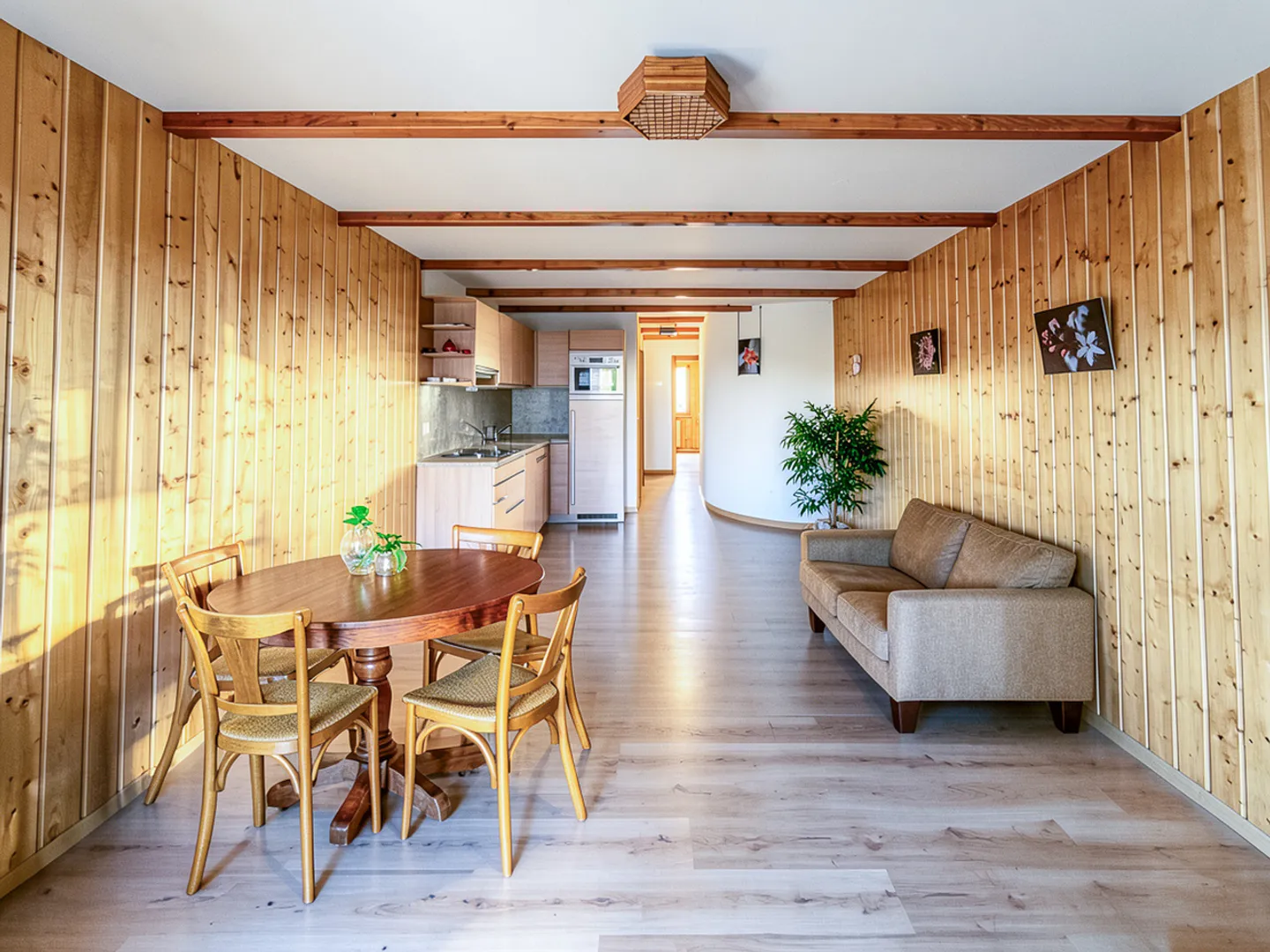 2,5-Zimmer-PPE-Wohnung mit Balkon im 1. Stock Wunderschöner Blick - Foto 4 von 11