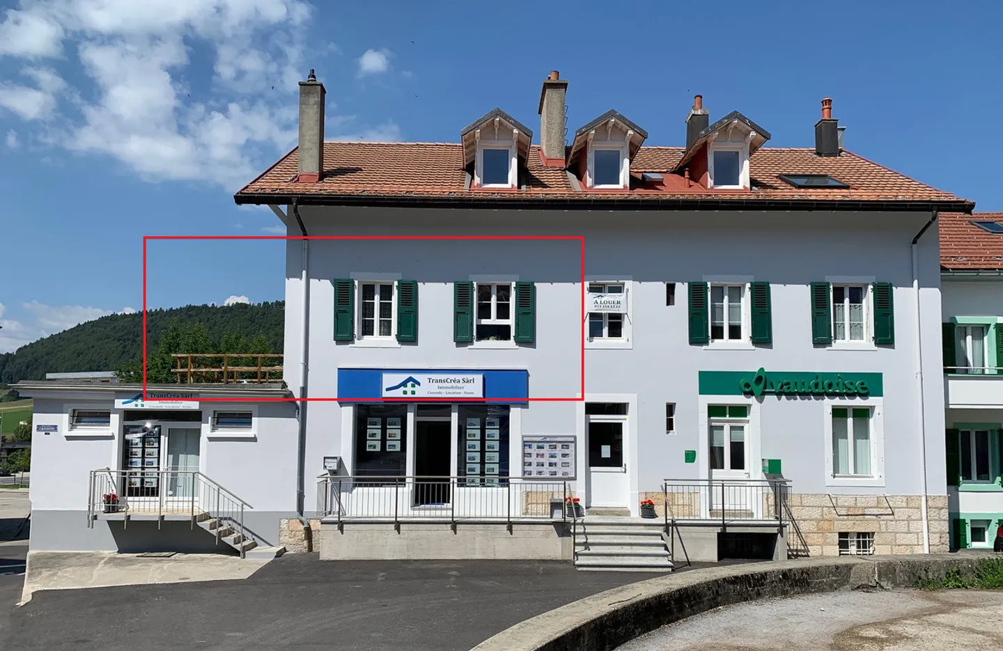 Appartamento di 3 locali al 1° piano con grande balcone-terrazza - Foto 1 di 9