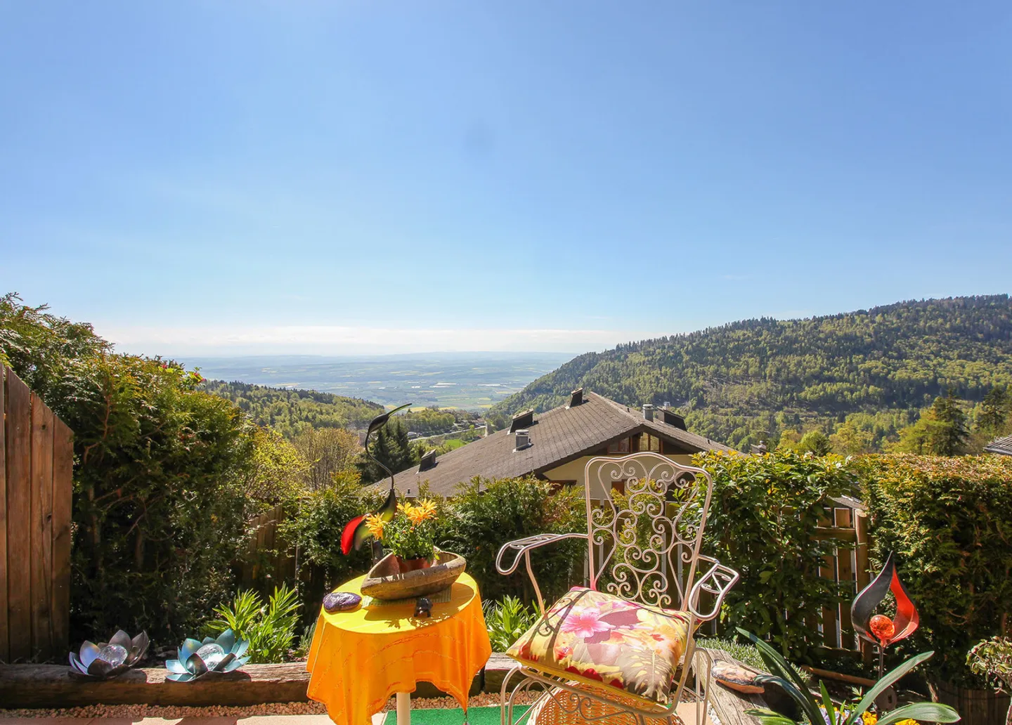 Appartamento PPE ristrutturato di 3,5 locali con magnifica terrazza e giardino - Foto 1 di 13