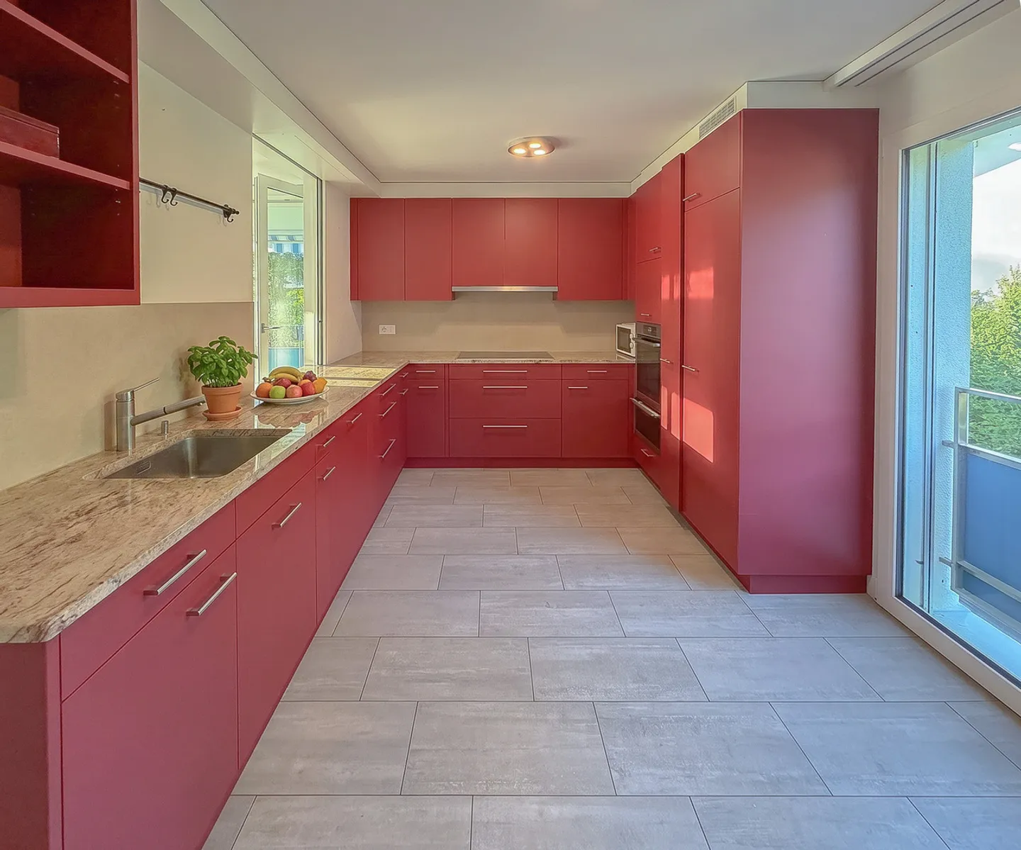 Spacious 4.5-room apartment of 127 m2 with magnificent view - Photo 7 of 13