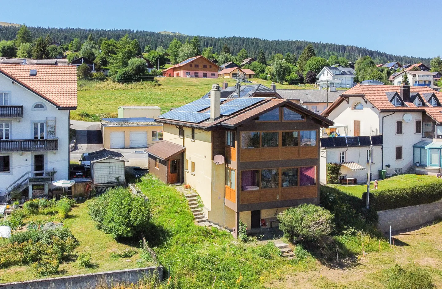 Duplex Charmant avec Panneaux Solaires - Photo 1 sur 13