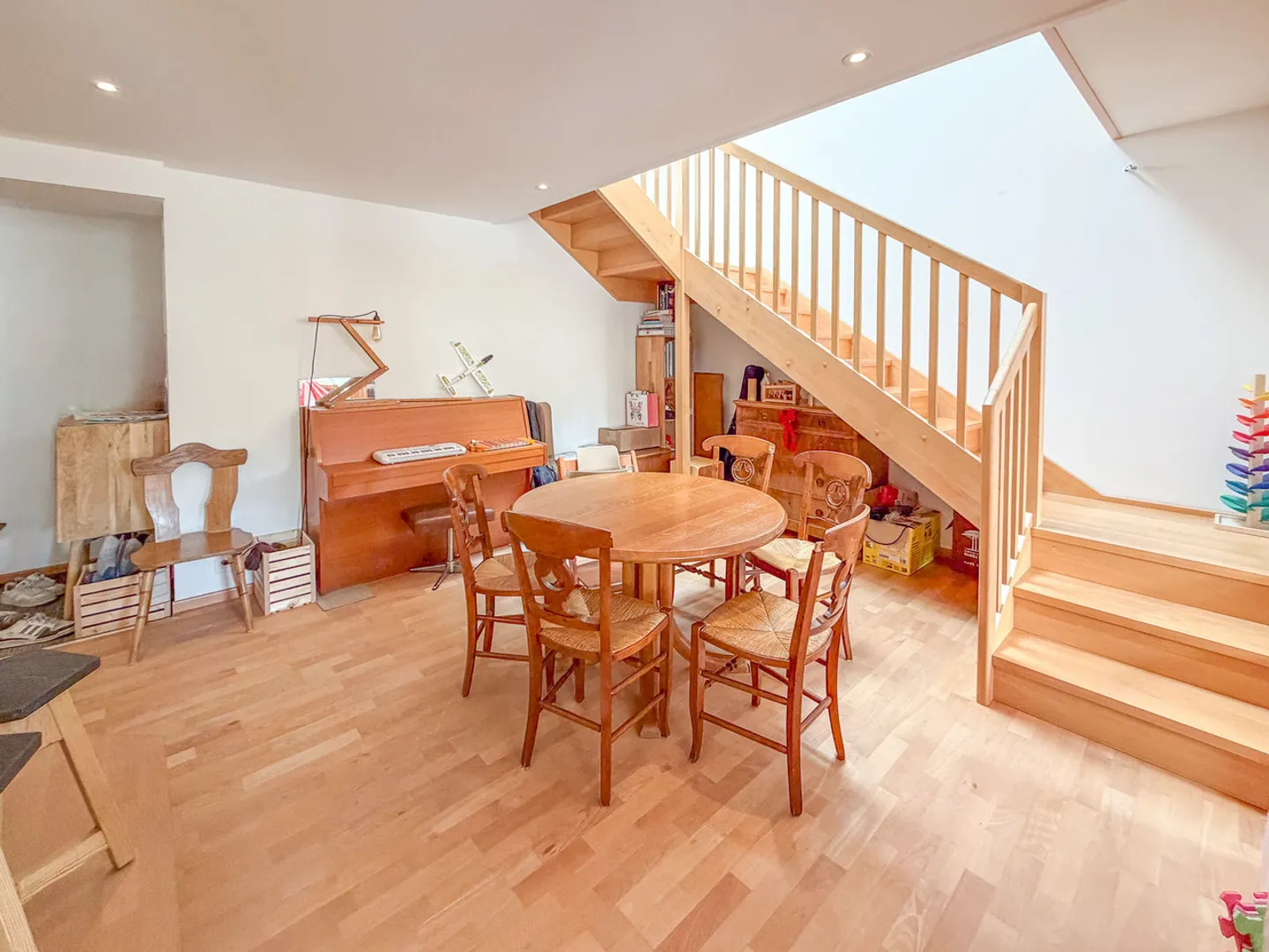 Spacieux duplex PPE de 5.5 pièces avec garage Au coeur de Ste-Croix - Foto 10 von 13