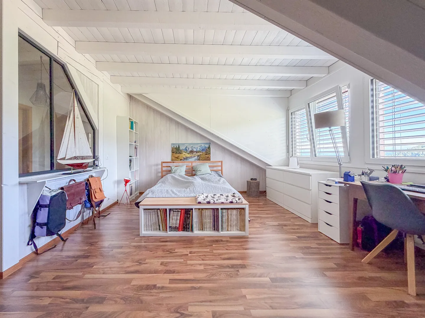 Appartement traversant de 2.5 pces, ~ 130 m2, dans les combles - Foto 6 di 11