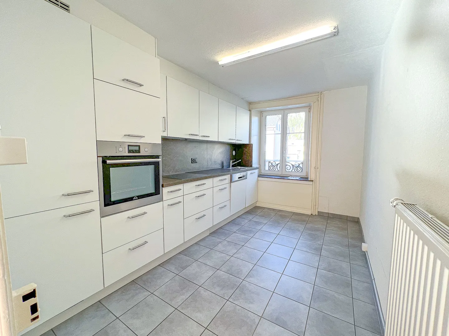 Appartement de 3 pièces avec grande terrasse d'env. 25 m2 - Foto 2 di 11