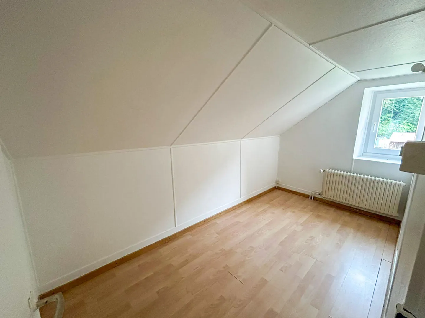 5-Zimmer-Wohnung mit Gemeinschaftsgarten Garage extra - Foto 7 von 13