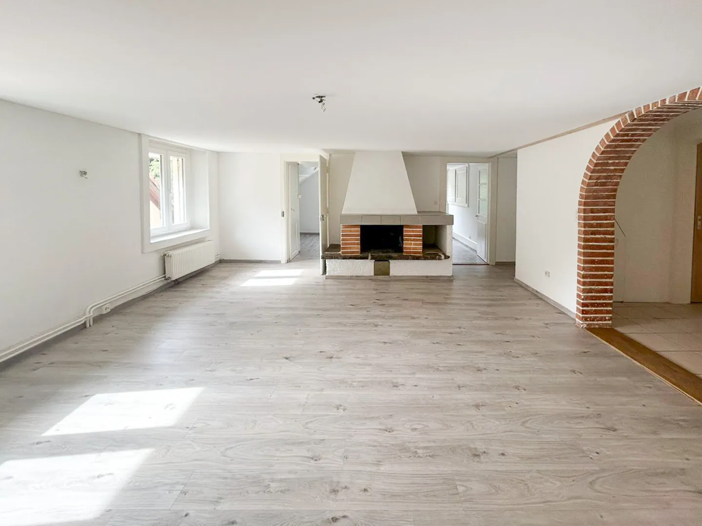 5-Zimmer-Wohnung mit Gemeinschaftsgarten Garage extra - Foto 2 von 13