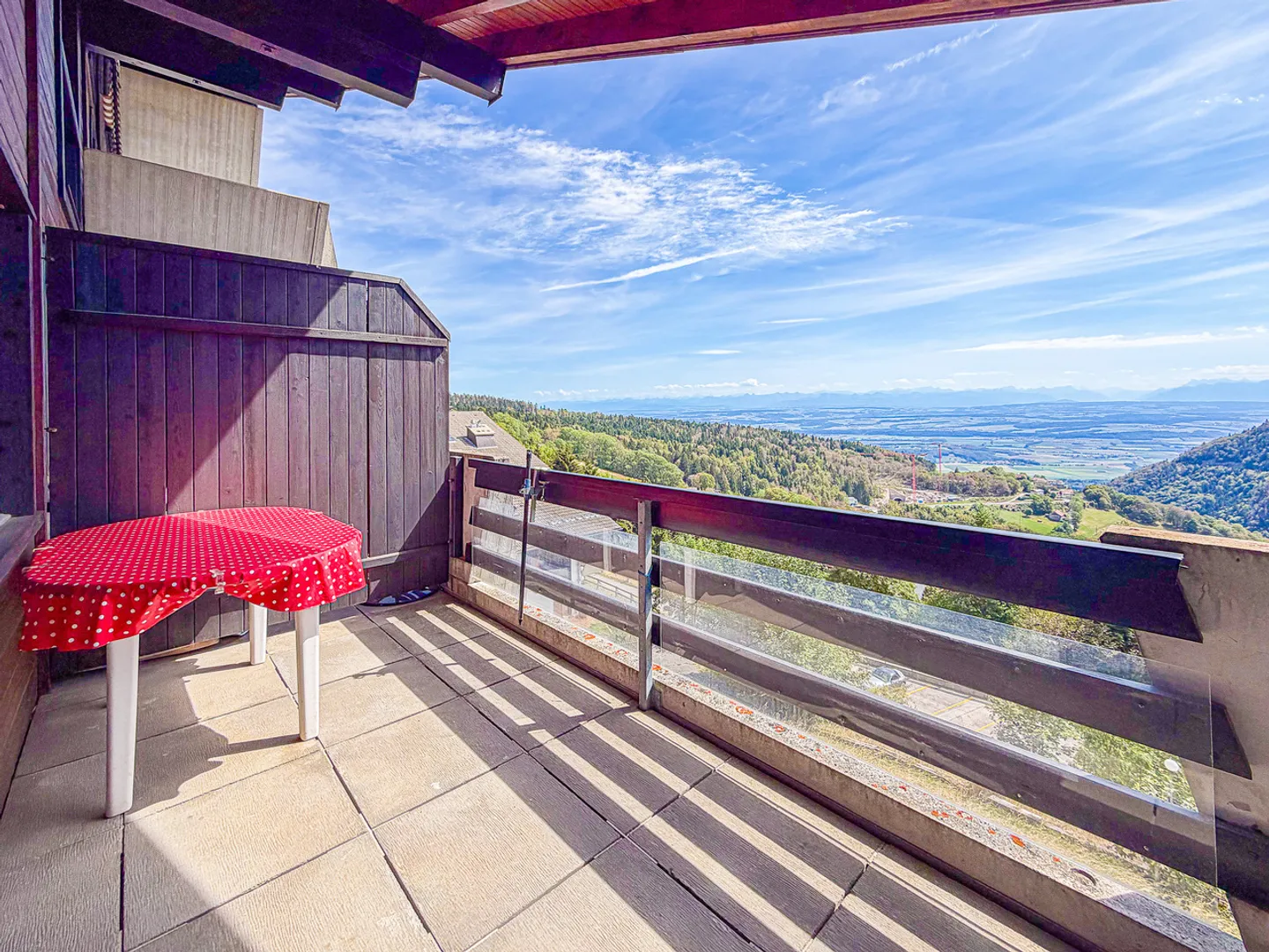 2.5 room condominium apartment with balcony and gallery Splendid view - Photo 5 of 13