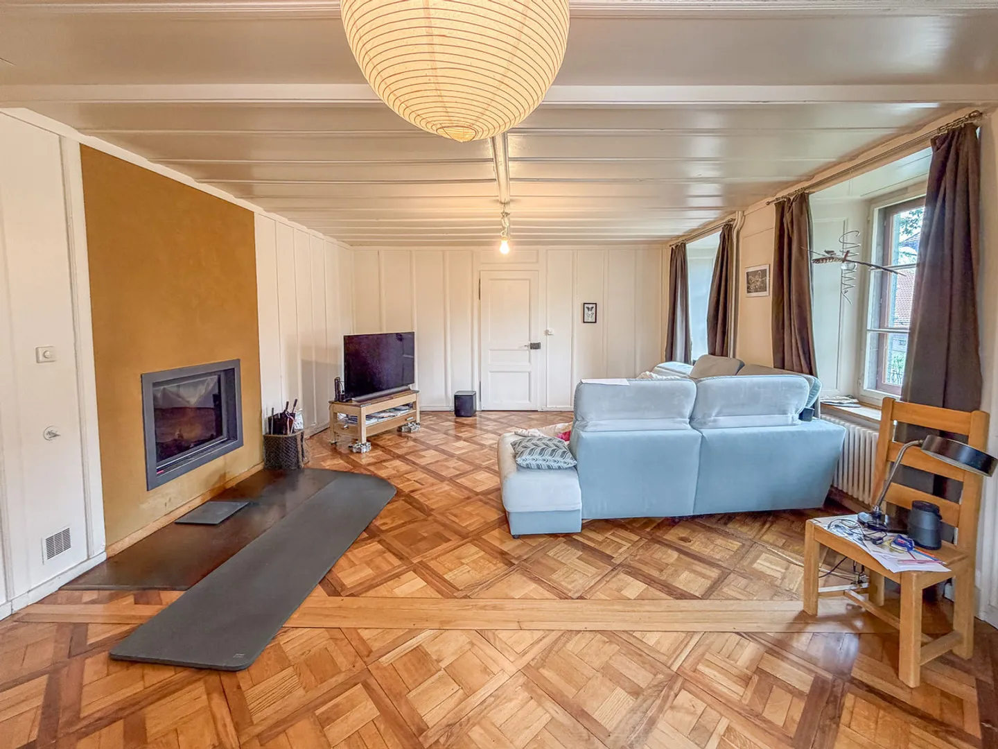 Einfamilienhaus mit Mietgebäude und verschiedenen Nebengebäuden - Foto 12 von 13
