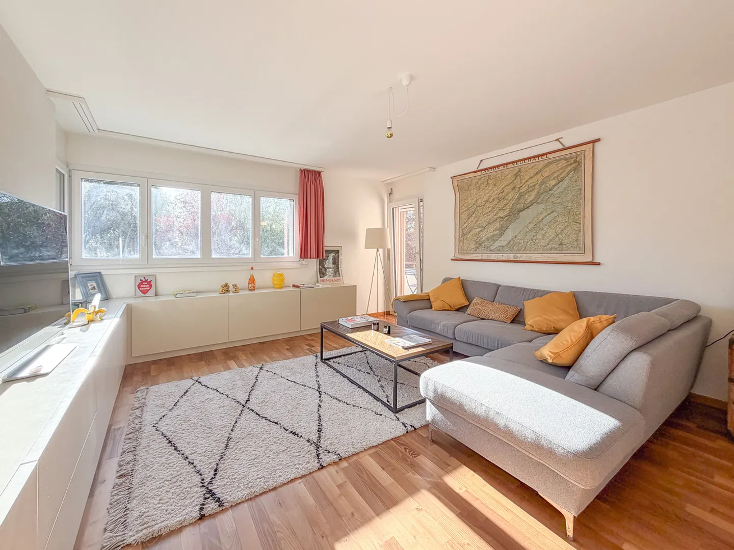 Incantevole appartamento di 4,5 stanze con balcone - Foto 2 di 13