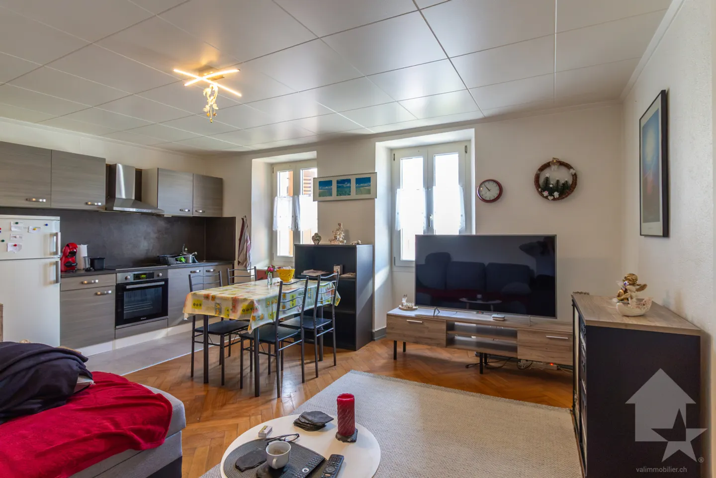 Residenza di carattere con 3 appartamenti in posizione ideale - Foto 7 di 13