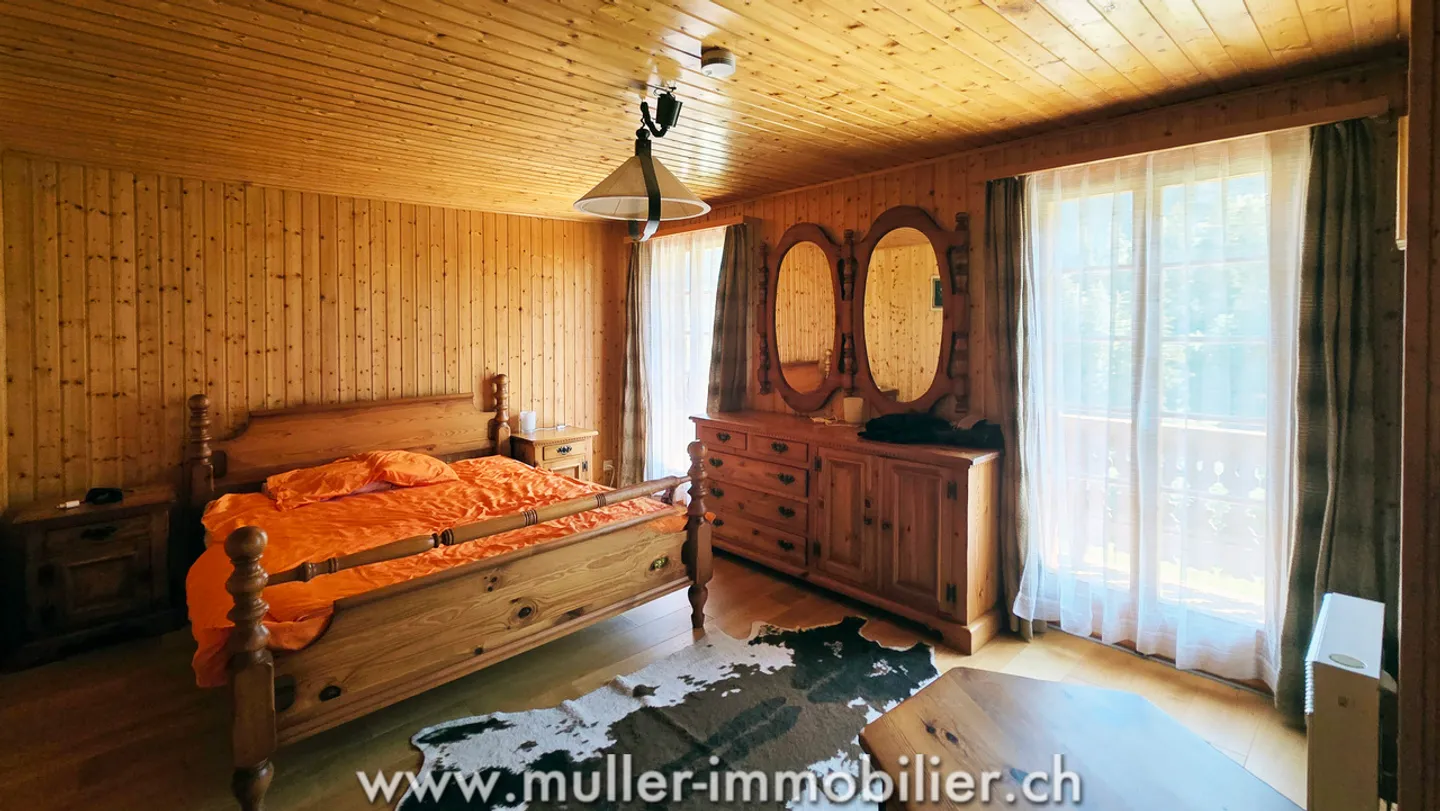 Spacious chalet with a view of the Dents du Midi in Champéry - Photo 9 of 13