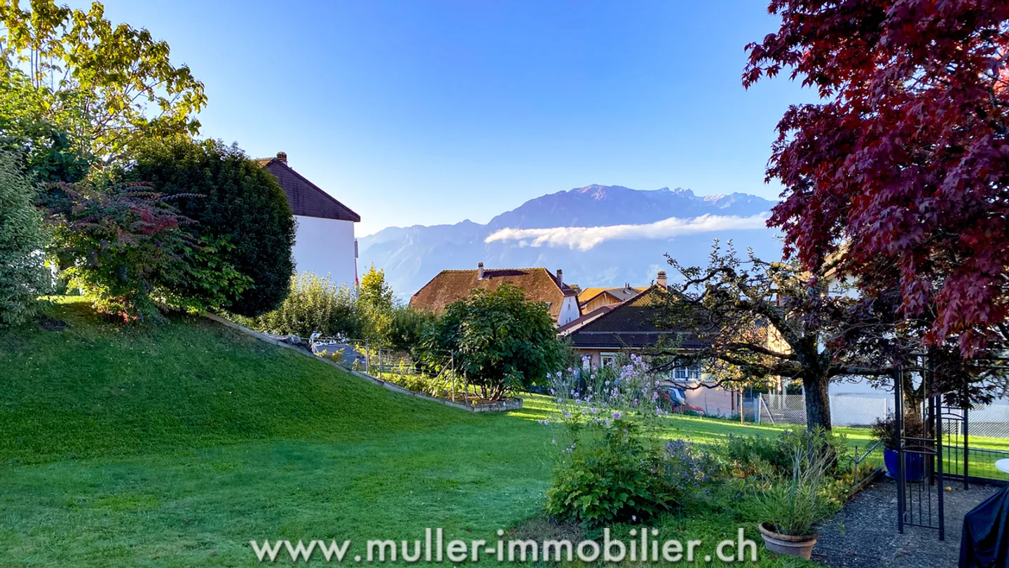Bel appartamento nuovo di 3 stanze con terrazza e giardino - Foto 11 di 13