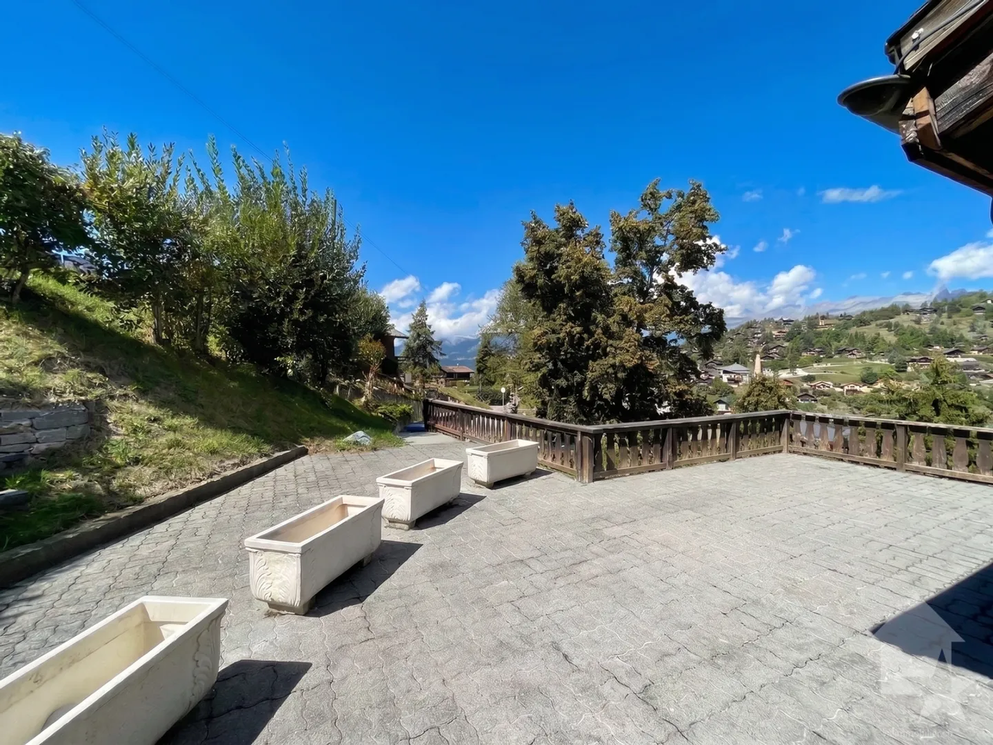 Au coeur de la station, agréable 2.5 pièces avec une grande terrasse - Photo 13 sur 13