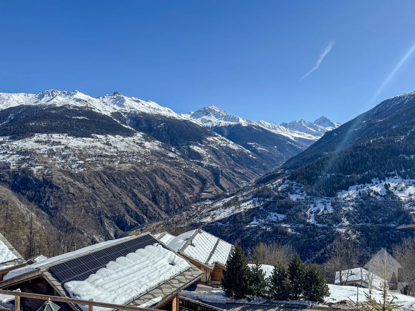 Magnifico chalet recente di alta classe - Foto 10 di 13