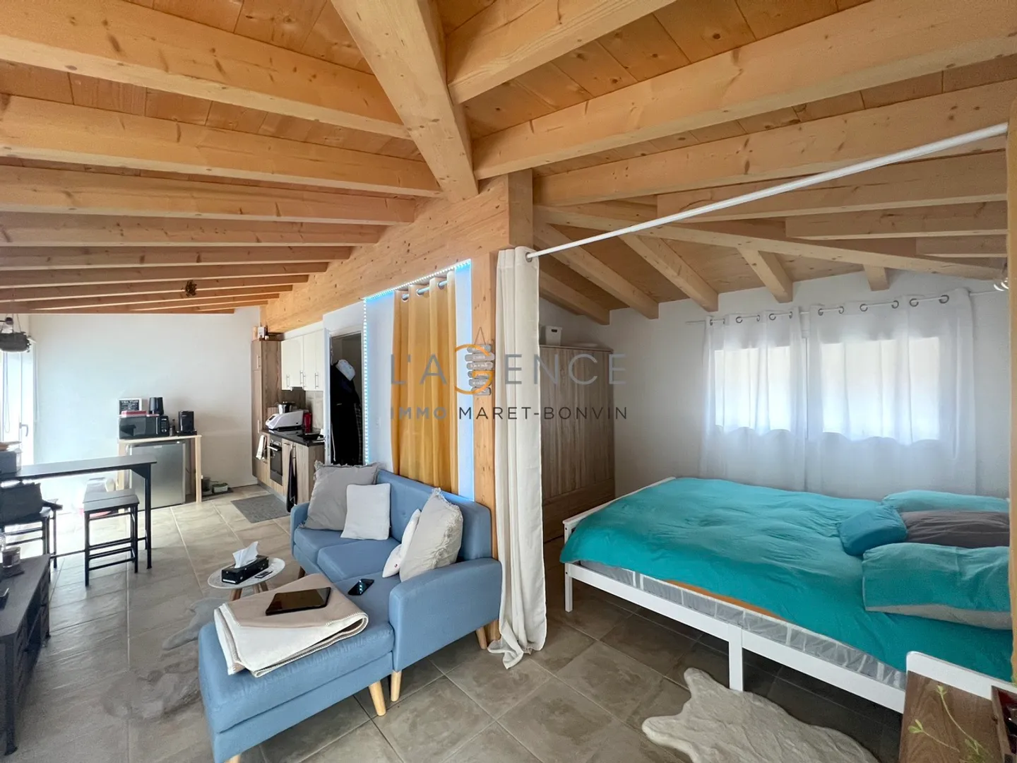 APPARTEMENT 3,5 PCES ET STUDIO DE 1,5 PCES DE RENDEMENT - Photo 6 sur 7