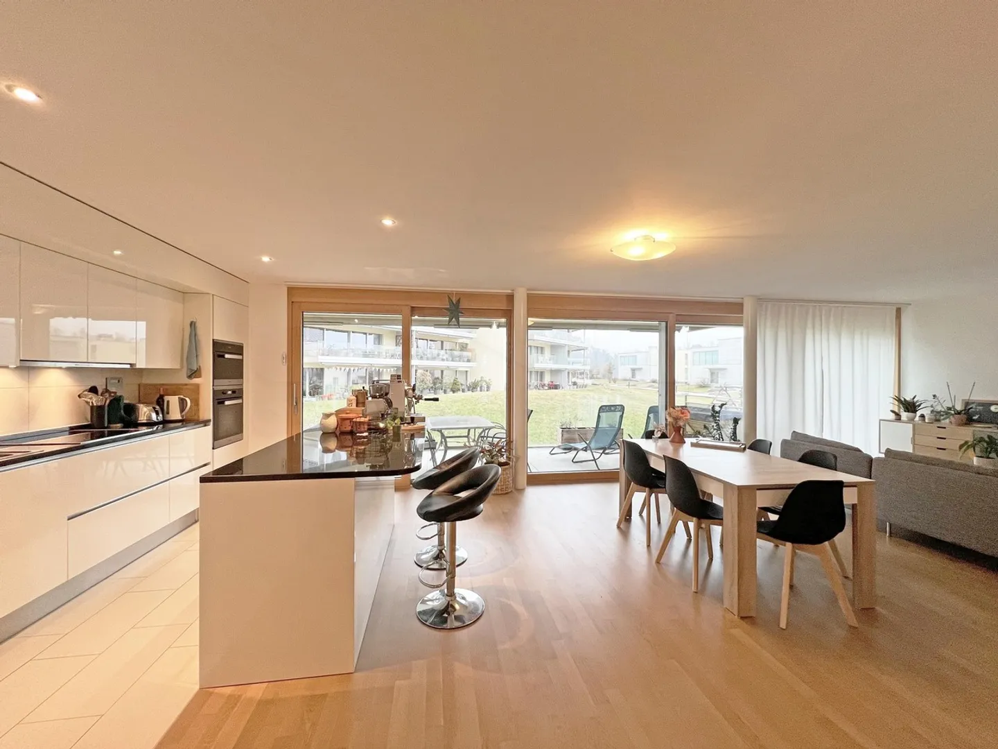 Geräumige 3½-Zimmer-Wohnung im 1. Stock - Foto 3 von 6