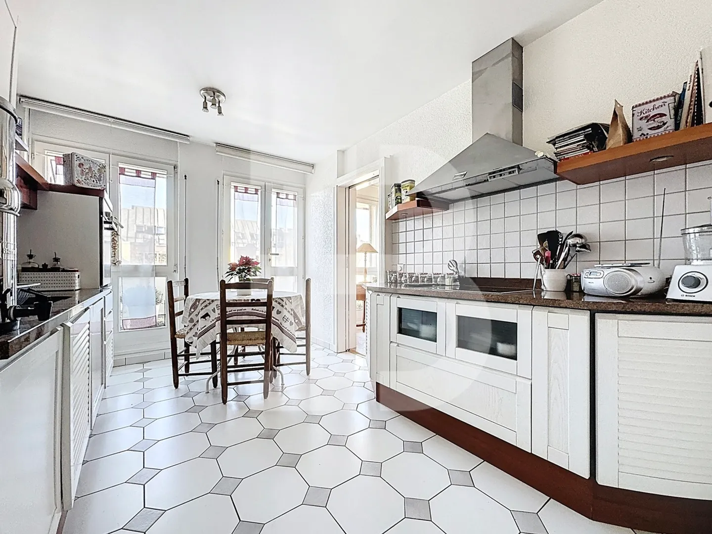 Charming 5-room Attic with potential and eligible for Casatax - Photo 3 of 6