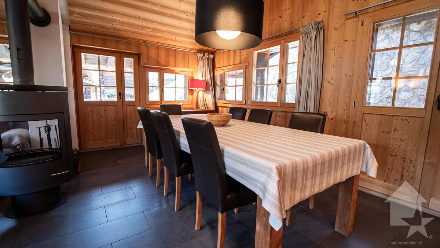 Sehr schöne Duplex-Dachgeschosswohnung im Dorfzentrum - Foto 3 von 13